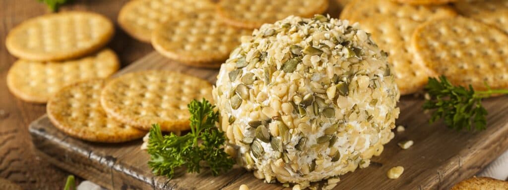 Cheese ball with crackers