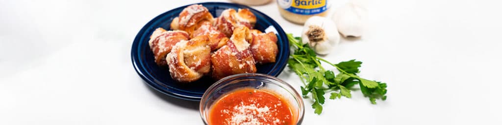 bacon wrapped garlic knots